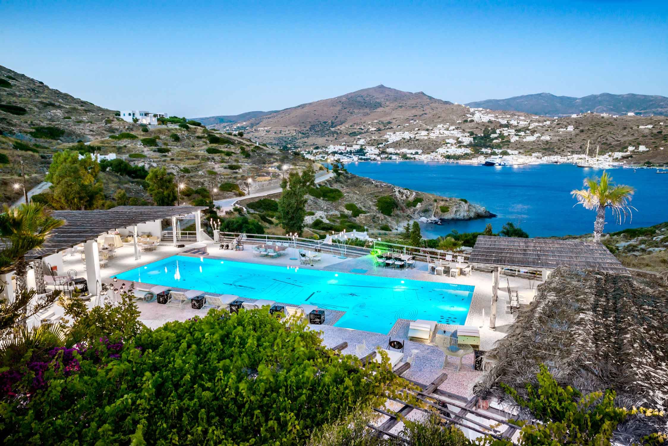 Agalia Luxury Suites image 2