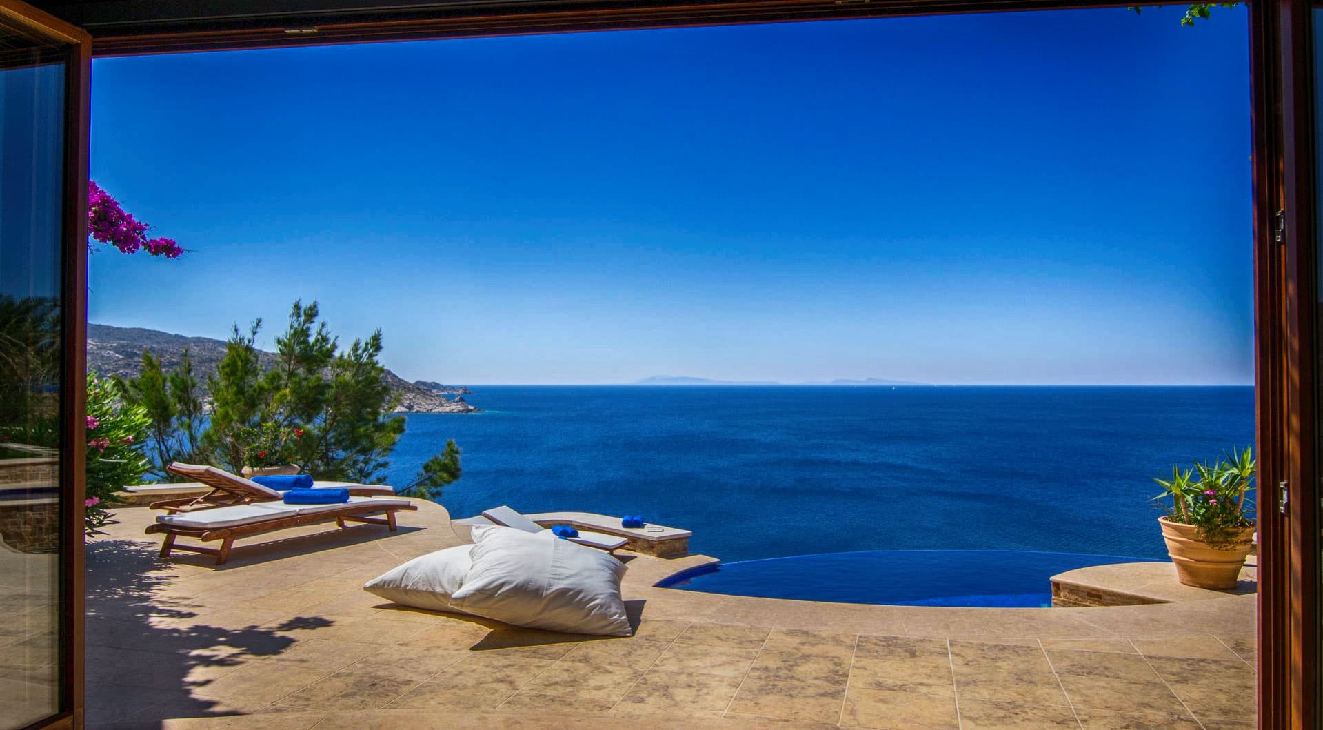 Cycladic Gem Luxury Villa image 13