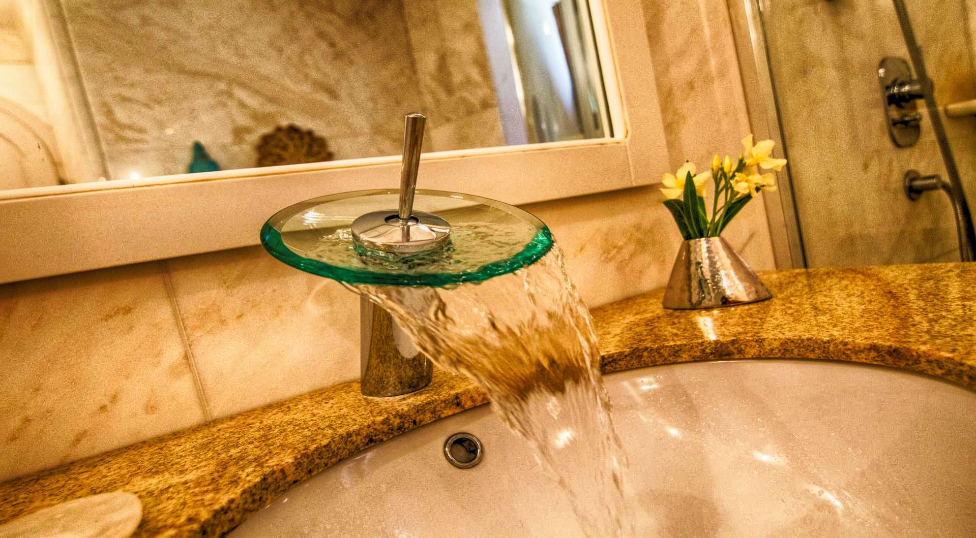 Cycladic Gem Luxury Villa image 4