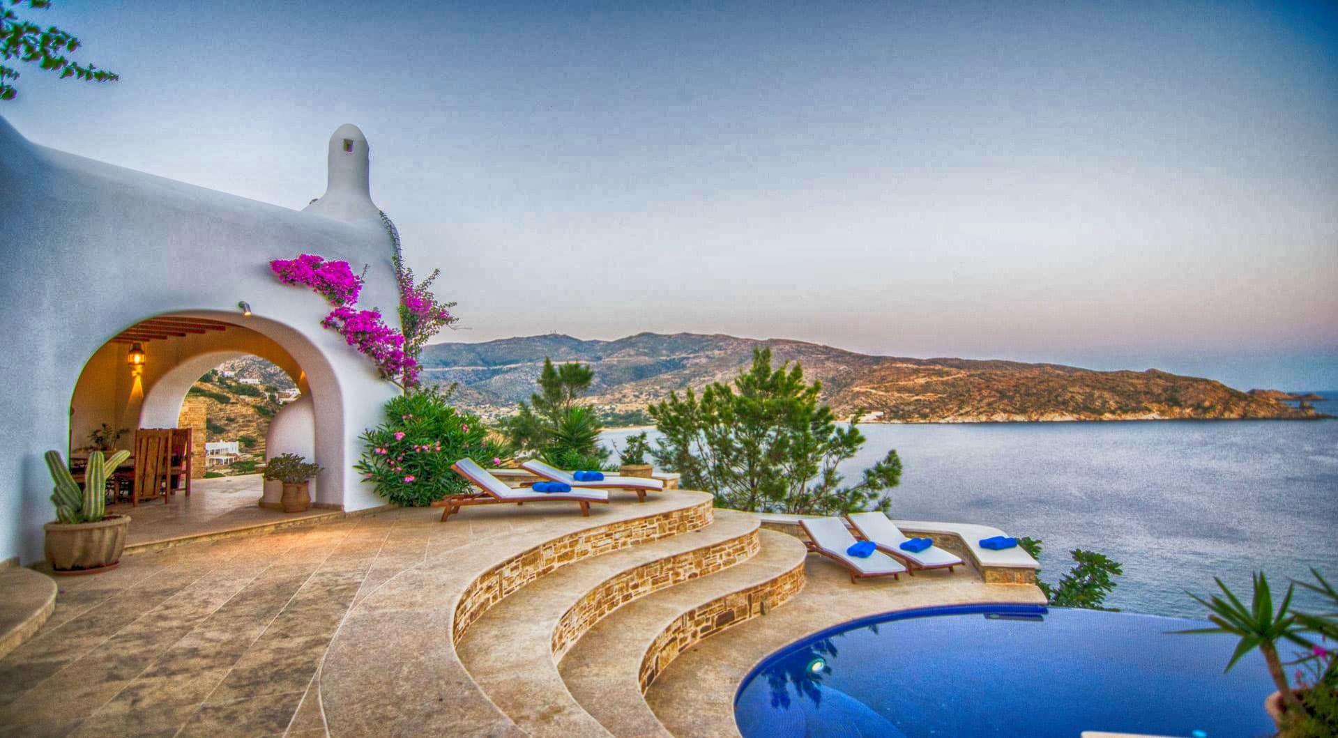 Cycladic Gem Luxury Villa image 5
